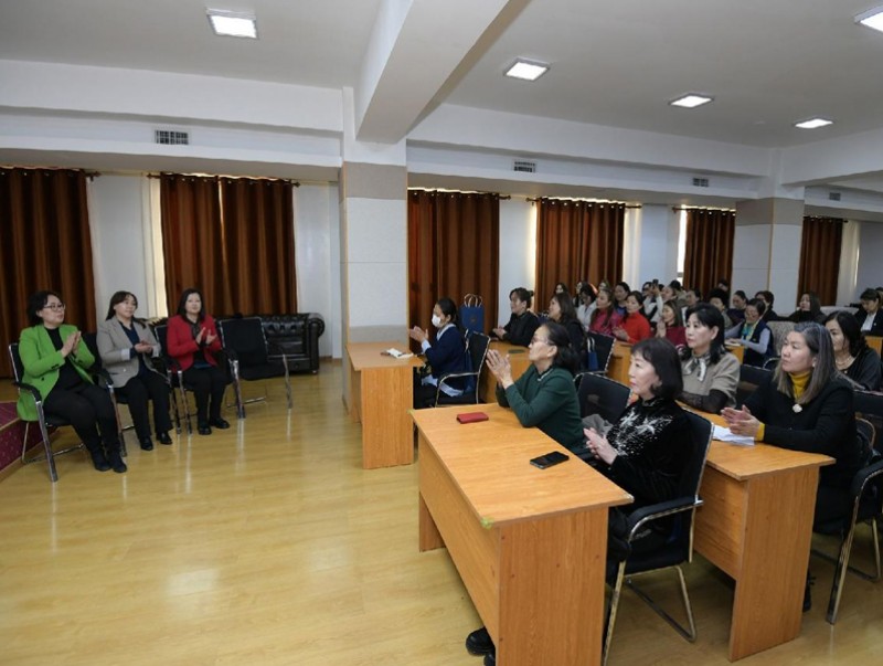 НИТХ-ын дэргэдэх Эмэгтэйчүүдийн зөвлөл Баянгол дүүрэгт ажиллалаа