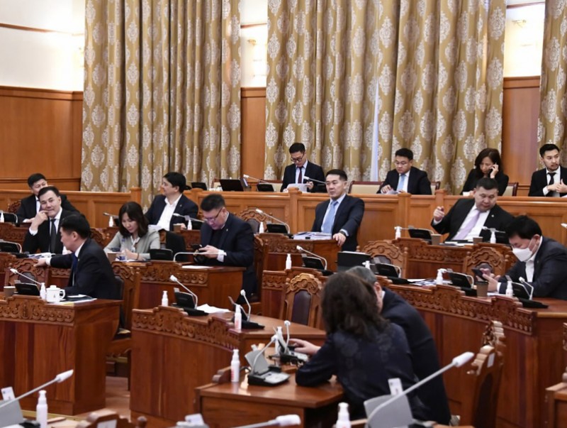 Казиногийн тухай хуулийн төслийг анхны хэлэлцүүлэгт бэлтгүүлэхээр шилжүүллээ