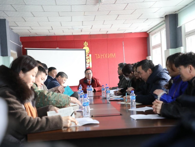 Булган аймагт үйл ажиллагаа явуулж буй харьяа газруудын удирдлага, мэргэжилтнүүдийг хүлээн авч уулзаж тулгамдаж асуудлыг хэлэлцлээ