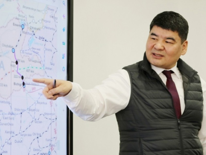 "Монголын Төмөр зам" ТӨХК боомтын сэргэлтийн хүрээнд төмөр замын төслүүдийг эрчимжүүлж байна