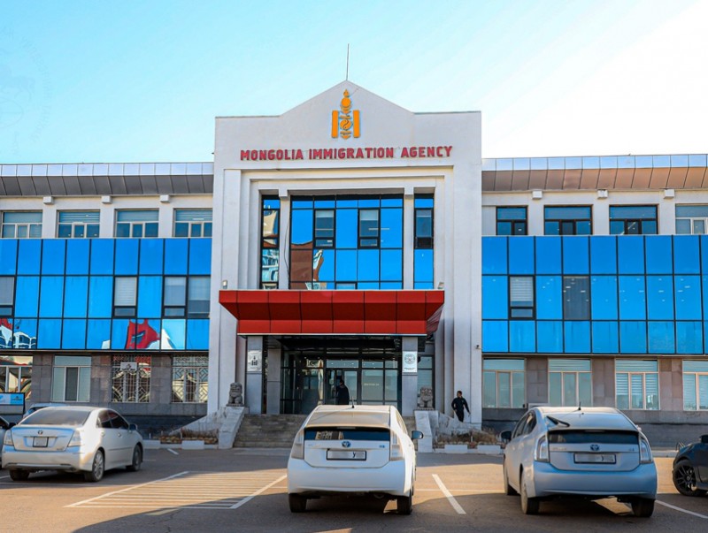 Хуурамч визийн зөвшөөрөл ашигласан гадаадын иргэнийг албадан гаргалаа