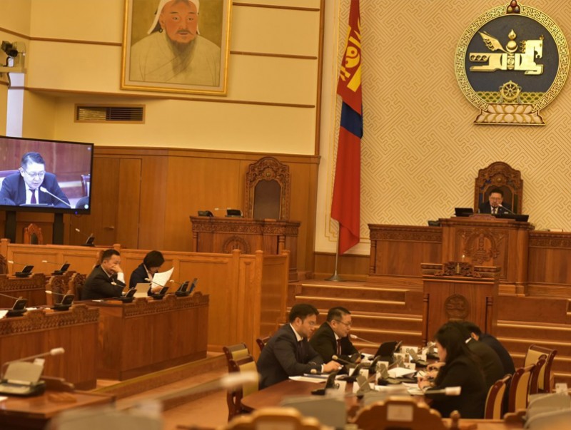 УИХ-ын гишүүн Б.Баттөмөрөөс “Дарханы Төмөрлөгийн үйлдвэр” ТӨХК-ийн талаар тавьсан асуулгын хариуг сонслоо