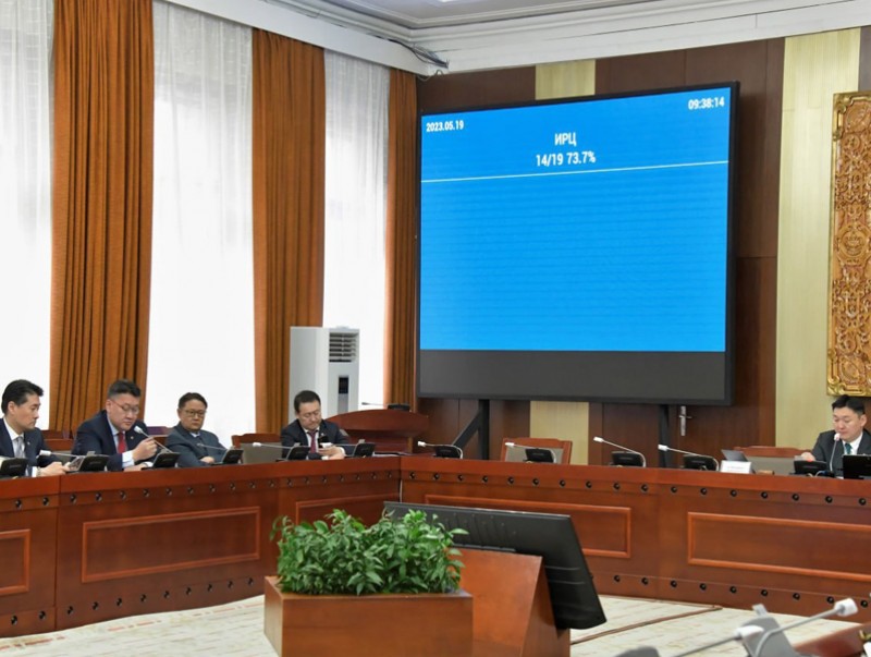 Монгол Улсын нэгдсэн төсвийн 2024 оны төсвийн хүрээний мэдэгдэл, 2025-2026 оны төсвийн төсөөллийн тухай хуулийн төслийн анхны хэлэлцүүлгийг хийв