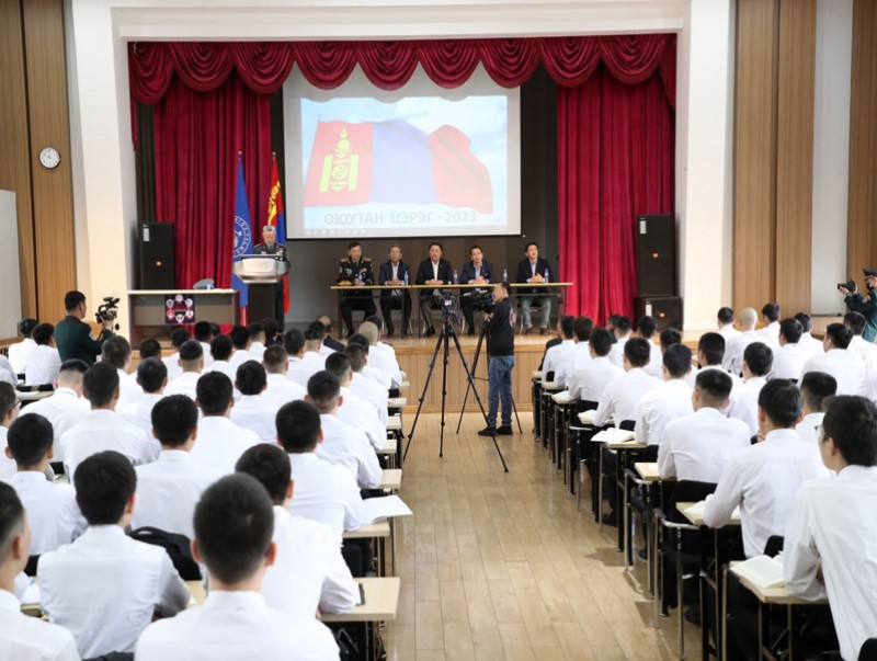 “Оюутан цэрэг” хөтөлбөрт анх удаа 1500 оюутан хамрагдаж байна