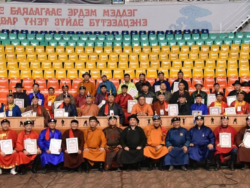 “Бөх цоллоочдын улсын уралдаан”-ы шилдэг 12 оролцогч тодорлоо