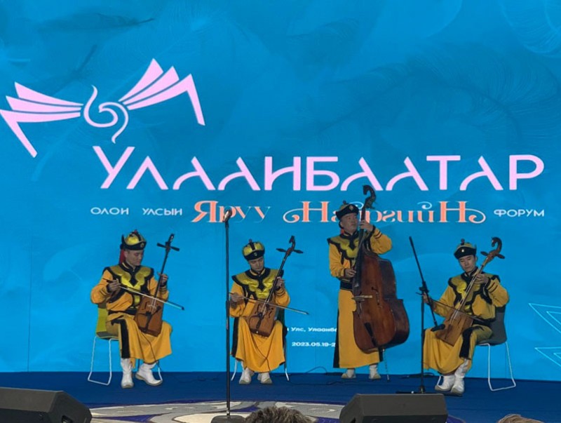 “Улаанбаатар" Олон улсын яруу найргийн форумд 10 улсын 200 гаруй төлөөлөгч оролцож байна