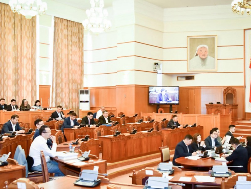 Дээд, дунд, мэргэжлийн болон сургуулийн өмнөх боловсролын тухай хуулийн шинэчилсэн найруулгын төслүүдийг хэлэлцлээ