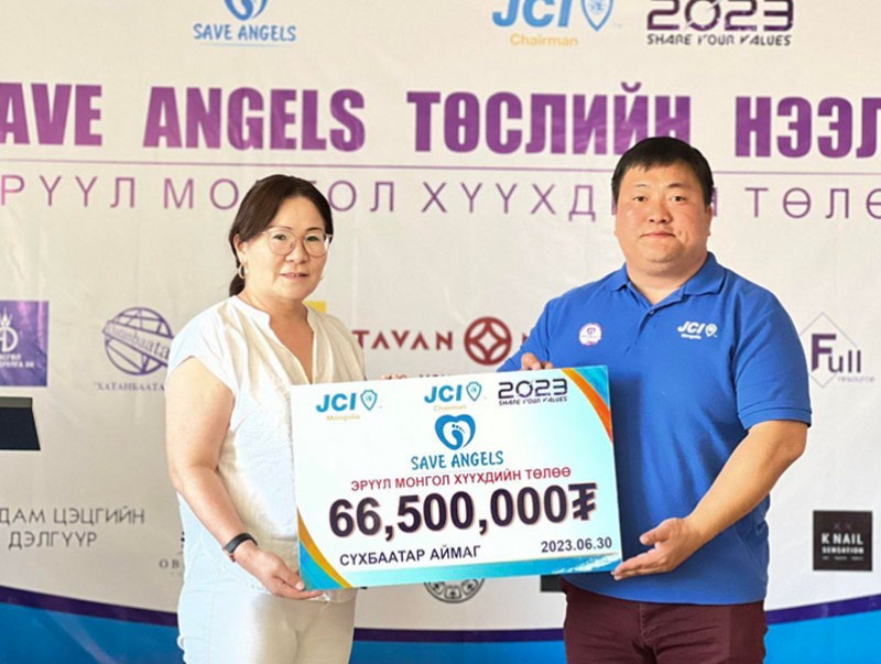 "Save angels" төслийн хүрээнд 66.5 сая төгрөгийн тоног төхөөрөмж хүлээлгэн өглөө