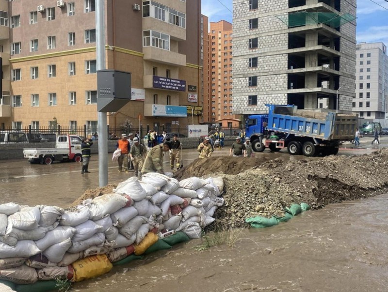 Үерийн голомтод ажиллаж байгаа ажилтан, алба хаагчдад зориулсан зөвлөмж