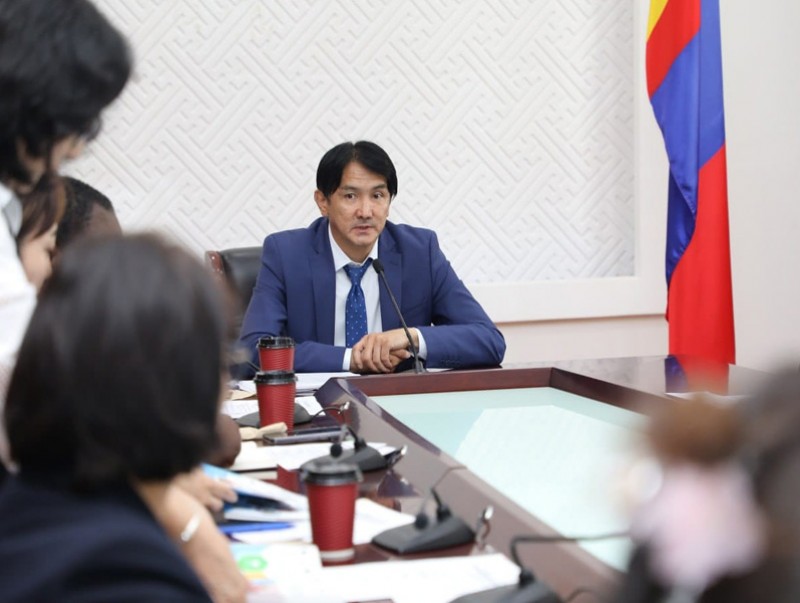 Бага насны хүүхдийн цогц хөгжлийг дэмжих зөвлөл хуралдлаа