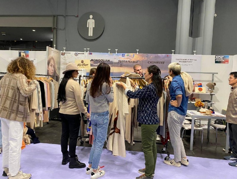“Fashion Coterie” үзэсгэлэнд Монгол Улсаас амжилттай оролцлоо