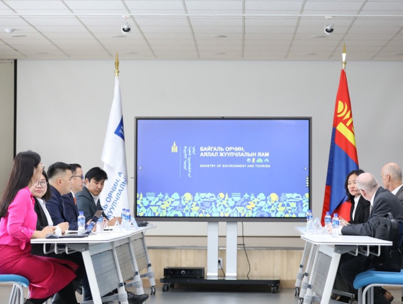 Олон улсын санхүүжилтийн корпорациуд байгаль орчинд сөрөг нөлөөтэй арга хэмжээнд санхүүжилт олгохгүй байх уриалга дэвшүүлж байна