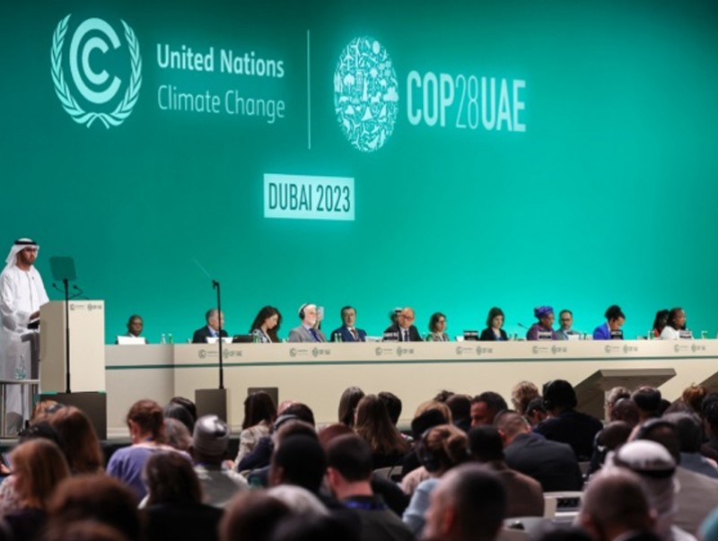 Хоёр долоо хоног чуулсан COP28 бага хурал өндөрлөлөө