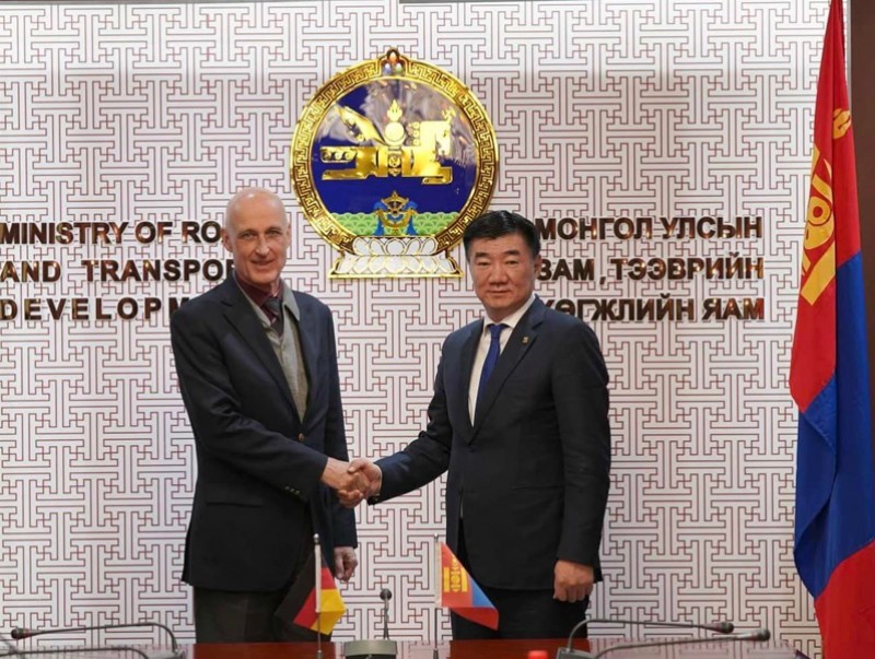 Герман улстай 2024 онд авто замаар ачаа тээвэрлэх хэлэлцээр байгуулахаар боллоо