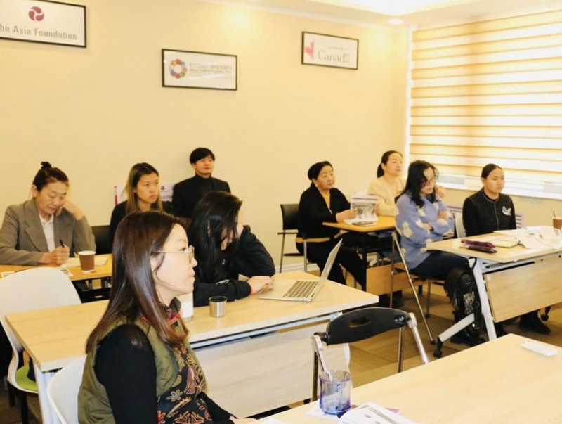 Бизнес эрхлэгч эмэгтэйчүүдэд зориулсан B2B платформыг хөгжүүлж байна