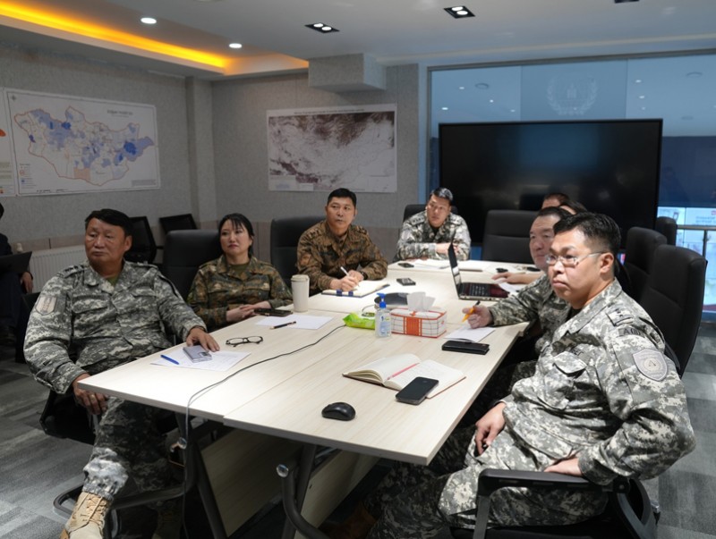 Зүүн бүсийн аймгуудтай цахим хурал хийж, өвөлжилтийн нөхцөл байдлын талаар мэдээлэл сонслоо