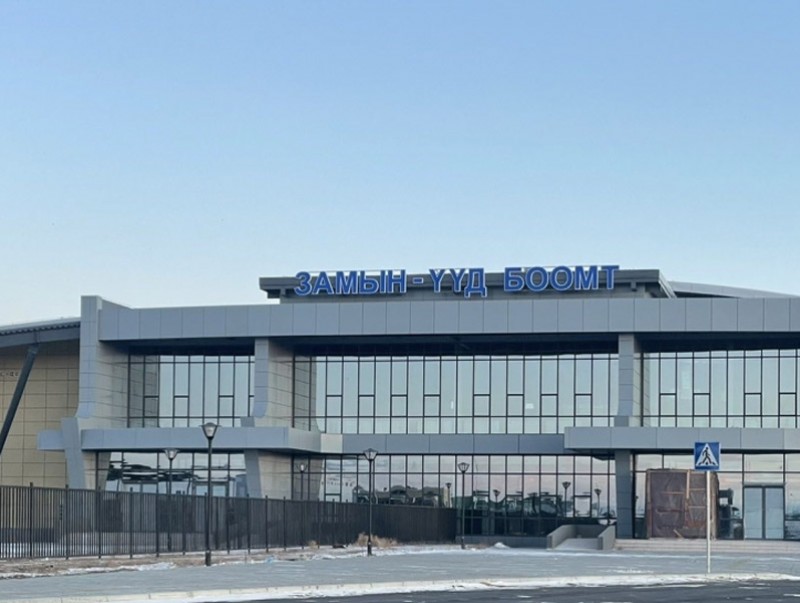 “Замын-Үүд”, “Хавирга”, “Бичигт”, “Шивээхүрэн” хилийн боомтуудаар иргэд хувийн автомашинаараа хил нэвтрэх боломжтой боллоо