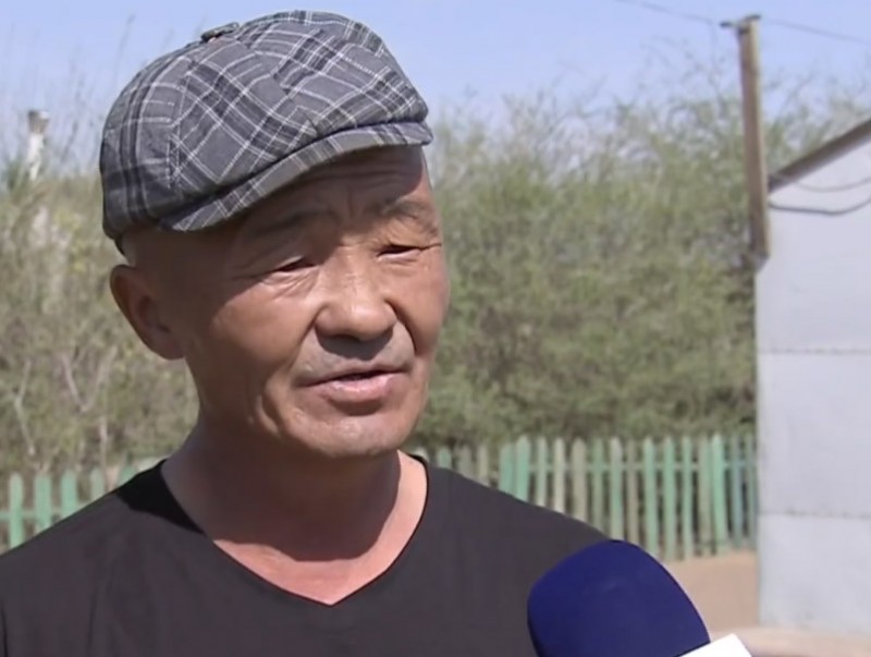 Б.Баянмөнх: Сэтгэл байвал элсэн цөлийг ч ойжуулах боломж байна