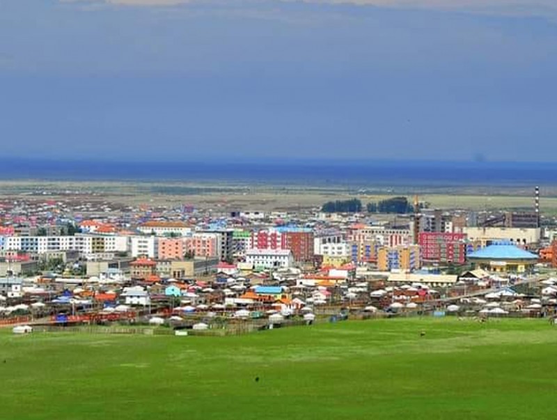 Увс аймгийн Улаангом сум Хүүхдийн ордонтой болно
