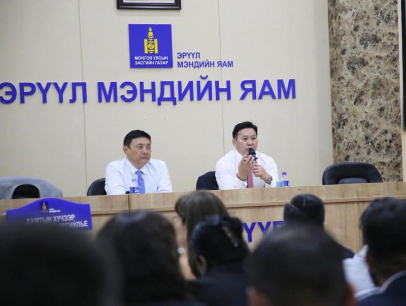 Орон нутгийн эрүүл мэндийн байгууллагуудад тулгамдаж буй асуудлыг шуурхай шийдвэрлэж, иргэнд хүрэх тусламж үйлчилгээг ойртуулна