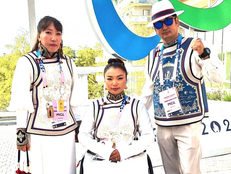 Өнөөдөр Монголын хоёр харваач цэц сорино