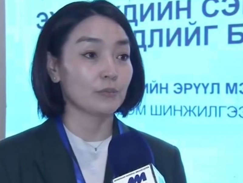 "Эх, хүүхдийн сэргийлж болох эндэгдлийг бууруулах нь" эрдэм шинжилгээний хурал болж байна