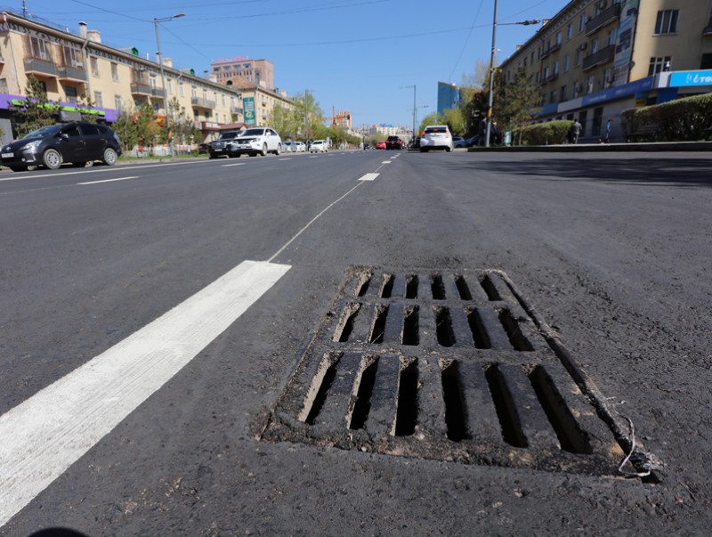 Энэ онд 15 байршилд борооны ус зайлуулах шугам угсарчээ
