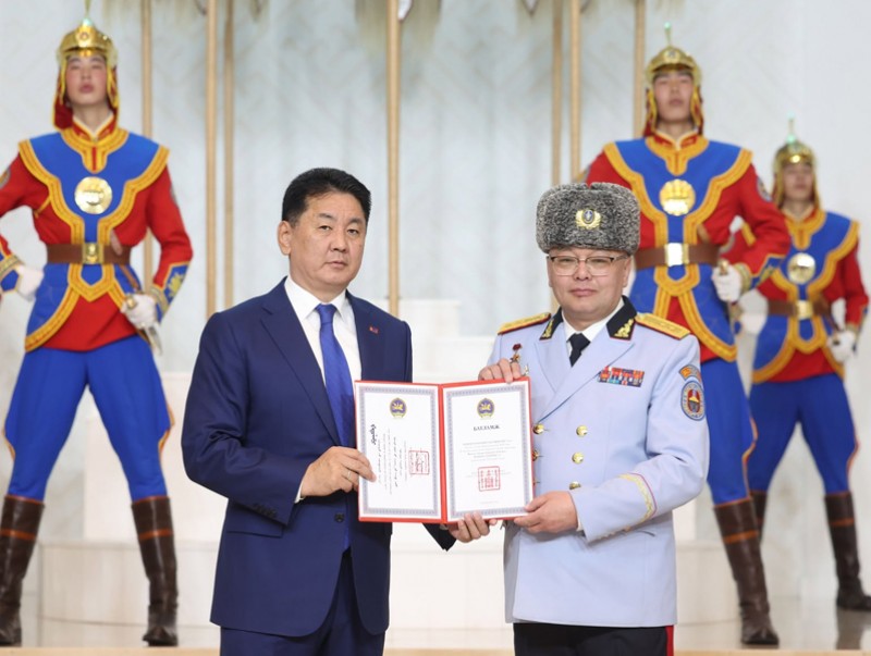 Монгол Улсын Ерөнхийлөгч У.Хүрэлсүх цэргийн дээд цол хүртээв