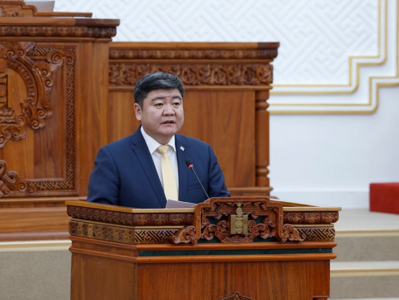 Үндсэн хуулийн цэцийн дүгнэлтийг хүлээн авсантай холбогдуулан боловсруулсан хуулийн төслүүдийг хэлэлцэв