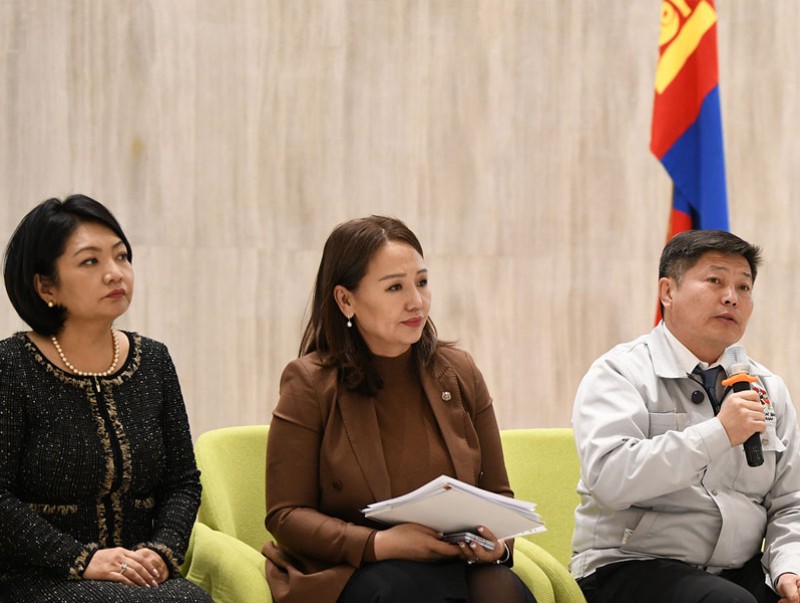 Хүннү хотын тээвэр логистикийн талаарх мэргэжлийн холбоод, компаниудын саналыг сонсож, ажлын хэсэг байгууллаа