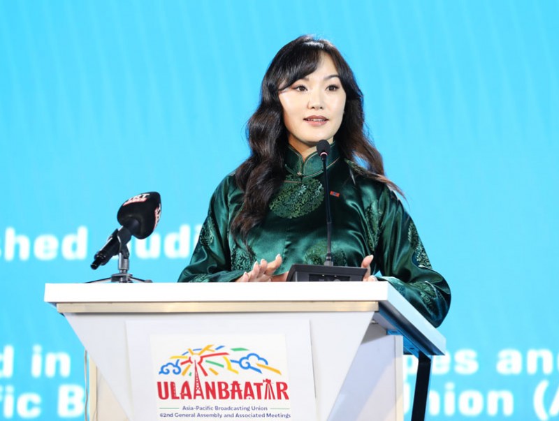 Г.Гэрэл: Улс үндэстэн болгон өөрийн өв соёл, эх хэл, түүх уламжлалаа өвлүүлэн үлдээх эрхэм үүргийг мэдээллийн хэрэгсэл, соёл урлагийн салбартаа даатгадаг