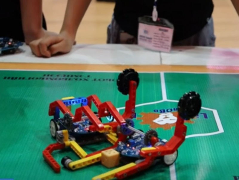 Ховд аймагт улсын аварга шалгаруулах "Khovd robot challenge 2025" тэмцээн боллоо