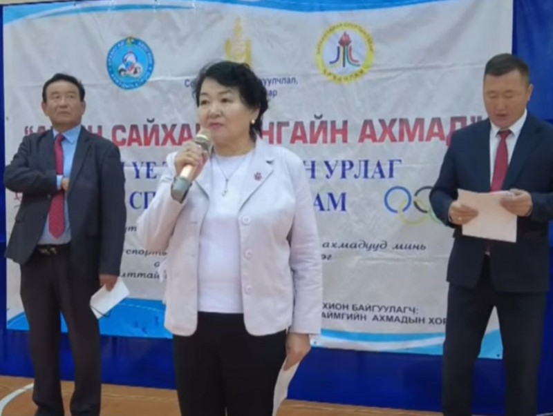 Архангай аймагт "Ахмадаа сонсъё" хэлэлцүүлэг боллоо