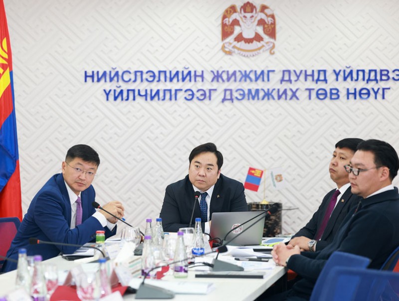 Агаарын бохирдлыг бууруулах чиглэлээр хэрэгжүүлж буй ажлын явцыг сонслоо