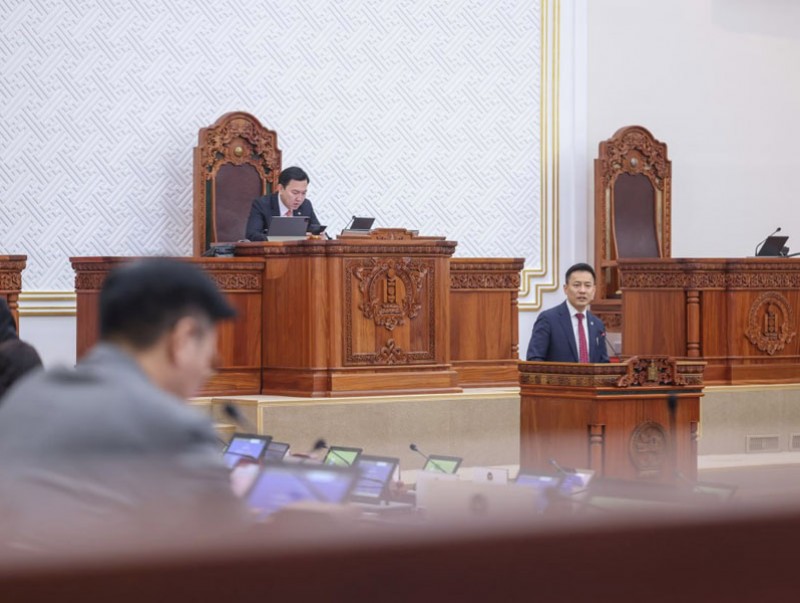 УИХ-ын Оюу толгойн хянан шалгах түр хорооноос санал дүгнэлтээ танилцууллаа