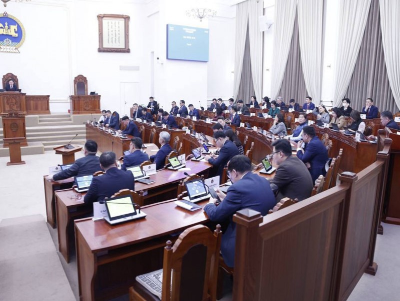 Нийт 20 гаруй улс оронд суух Элчин сайдуудыг томилно