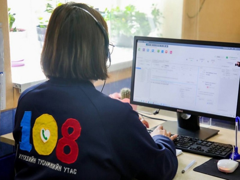 Хүүхдийн тусламжийн 108 утсанд долоон хоногийн хугацаанд 1080 дуудлага иржээ