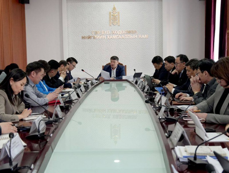 Хөдөлмөр, нийгмийн түншлэлийн гурван талт хэлэлцээрийн төсөл боловсруулах ажлын хэсэг байгуулжээ