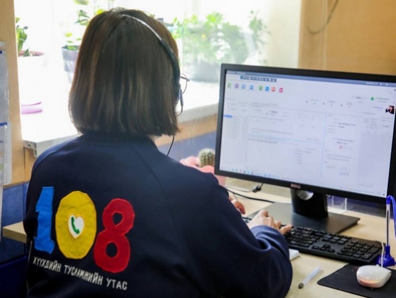 Хүүхдийн тусламжийн 108 утсанд нийт 1639 дуудлага иржээ