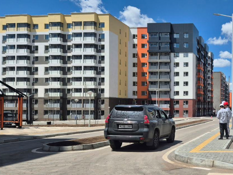 “Солонго 1, 2” төслийн эхний ээлжийн 2042 айлын орон сууцыг хүлээж авахаар Улсын комисс ажиллалаа