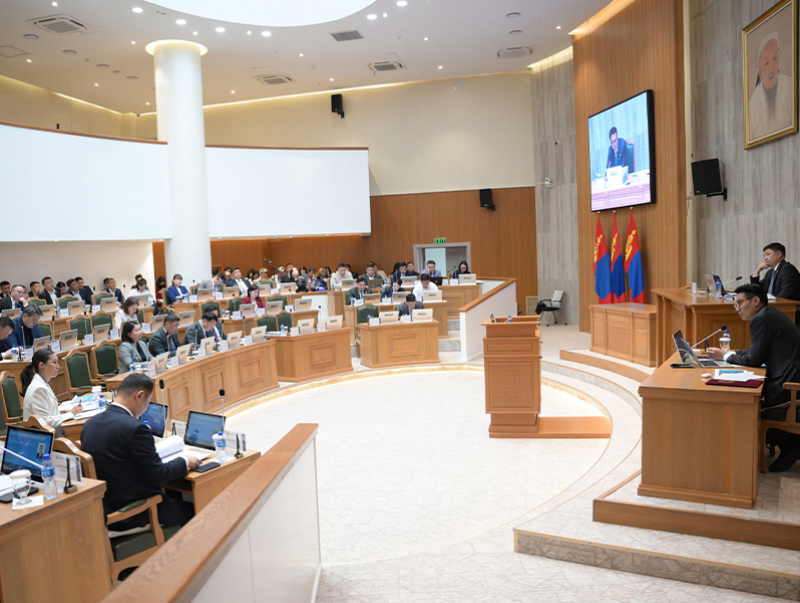 Нийслэлийн 2026 оны төсөвт нэмэлт, өөрчлөлт оруулах тухай тогтоолын төслийг хэлэлцэж байна