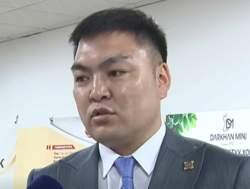 Зүүн гурван аймагт дулааны улиралд үхрийн шир боловсруулах төсөл эхэллээ