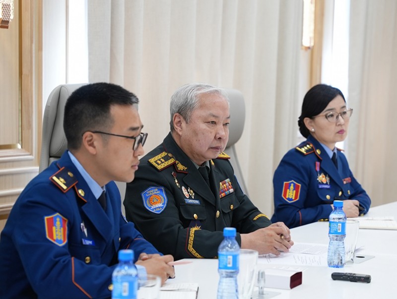 Хамтран хэрэгжүүлж байгаа төсөл, хөтөлбөрүүдийн талаар санал солилцлоо